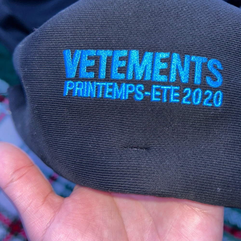 VETEMENTS BLK N BLUE ECSTASY HOODIE 2020 SPRING MEDIUM HOODIE - Picture 5 of 16